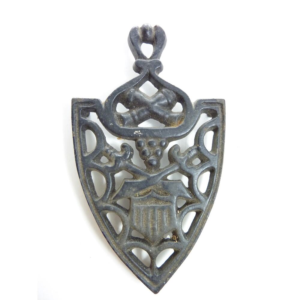 Vintage Wilton Black Cast Iron Spade Footed Metal Trivet with Handle Mini